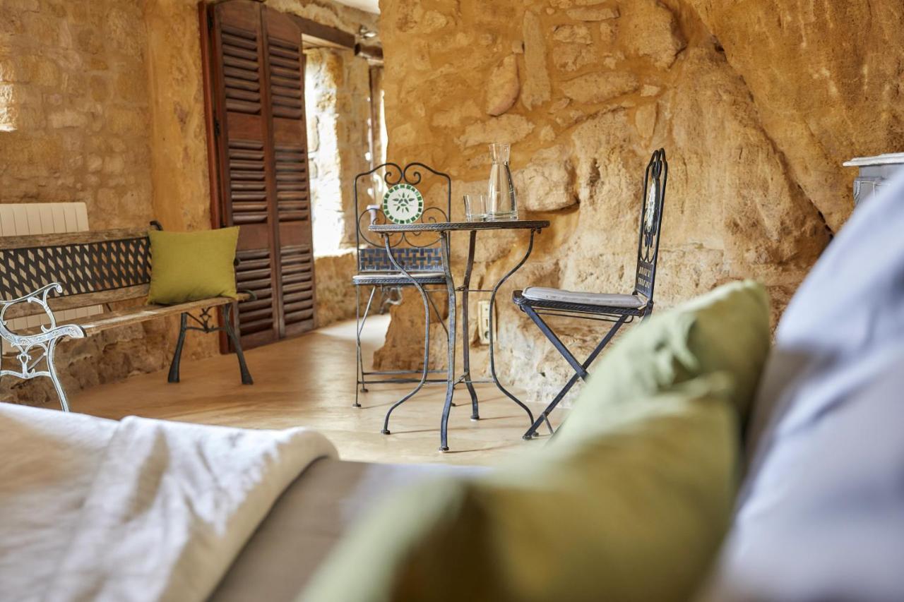 Domaine De Cantegrel - Gites De Charme Et Suite Troglodyte En Perigord Витрак Экстерьер фото