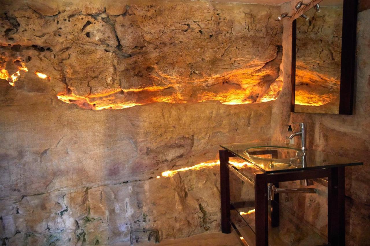 Domaine De Cantegrel - Gites De Charme Et Suite Troglodyte En Perigord Витрак Экстерьер фото
