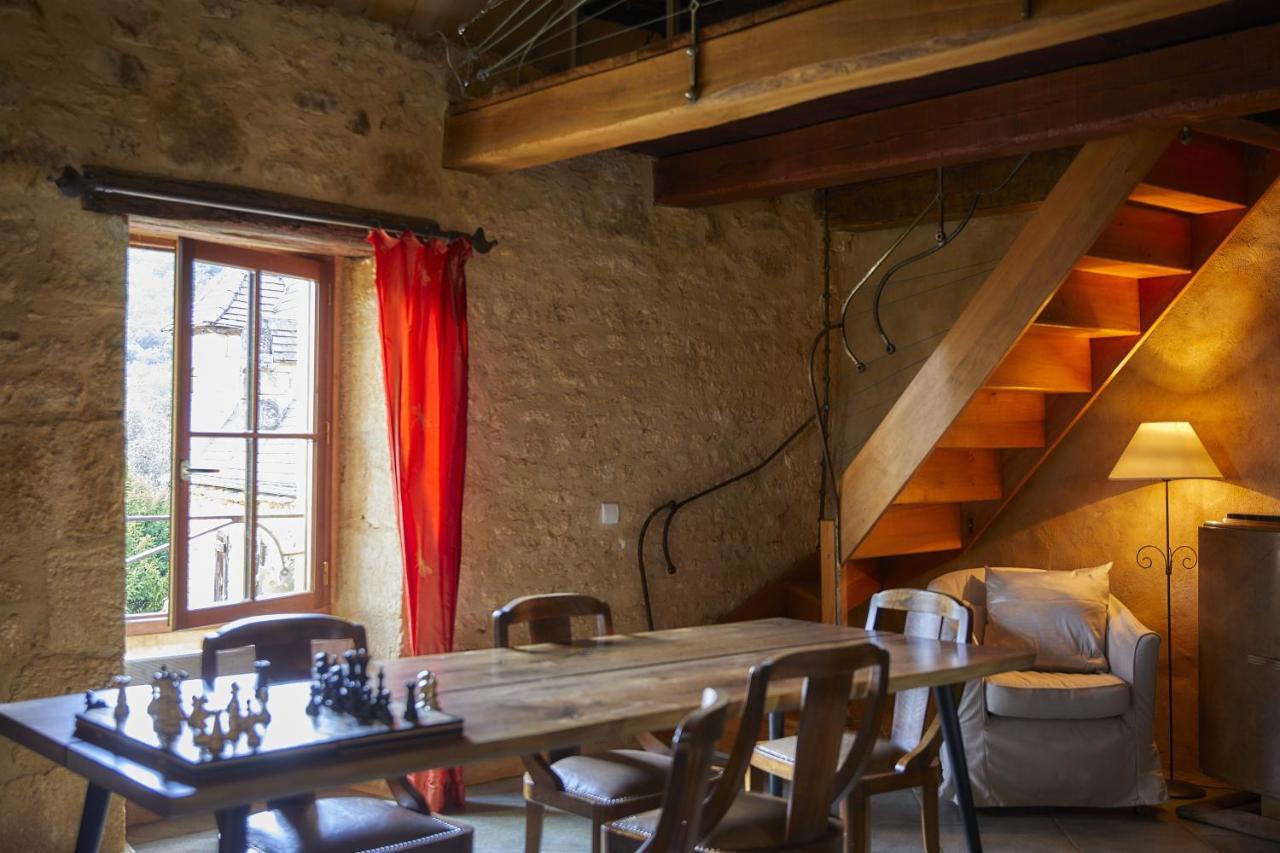 Domaine De Cantegrel - Gites De Charme Et Suite Troglodyte En Perigord Витрак Экстерьер фото