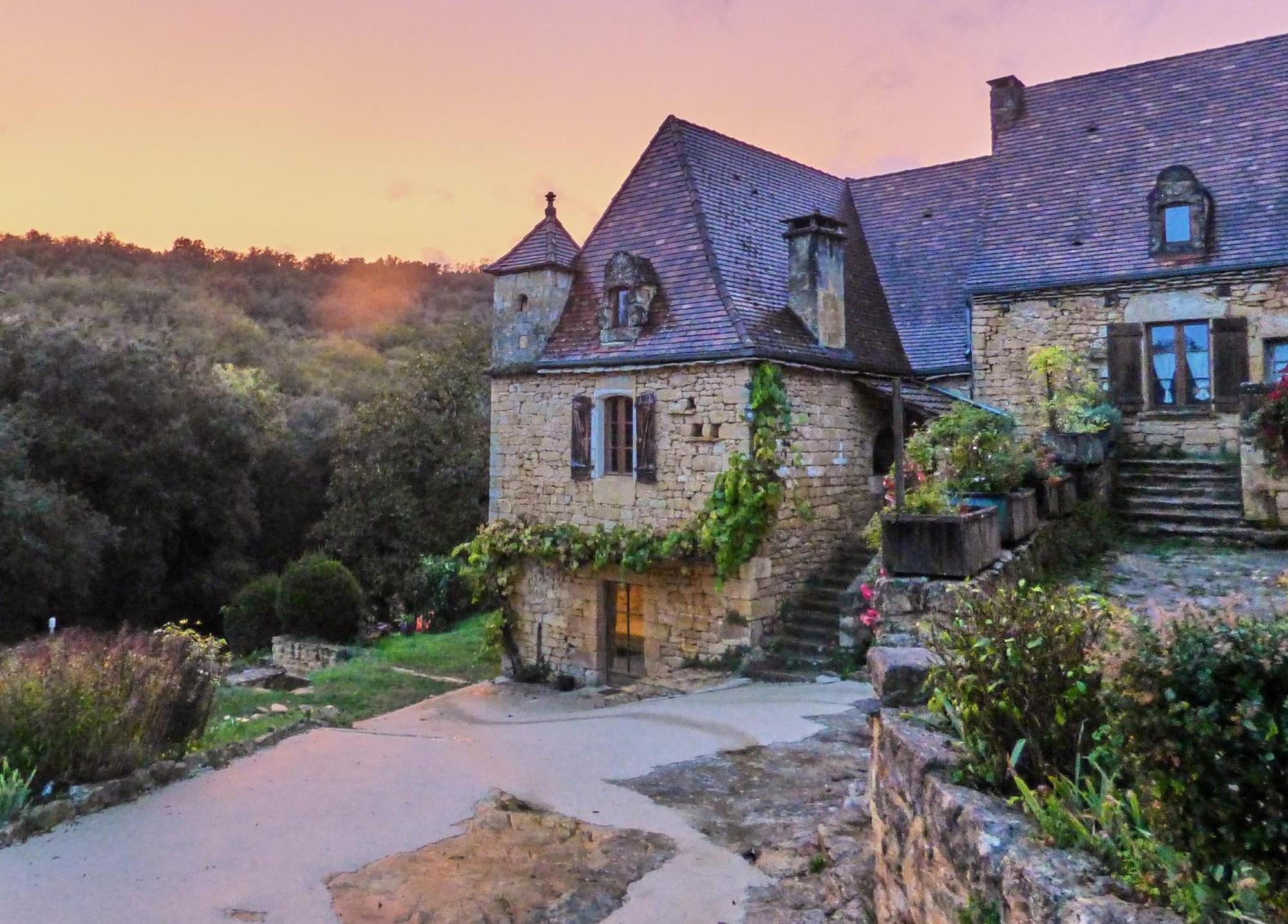 Domaine De Cantegrel - Gites De Charme Et Suite Troglodyte En Perigord Витрак Экстерьер фото
