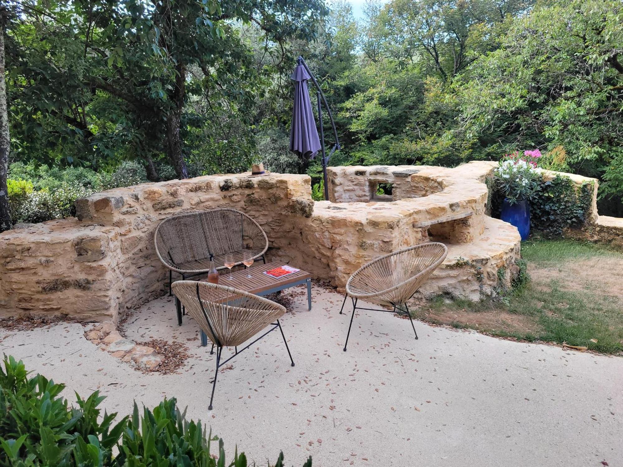 Domaine De Cantegrel - Gites De Charme Et Suite Troglodyte En Perigord Витрак Экстерьер фото